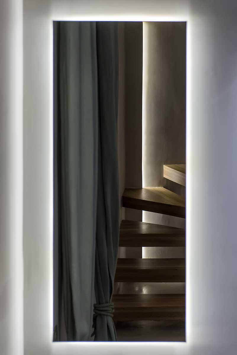 coco mat nafsika kifisia 021