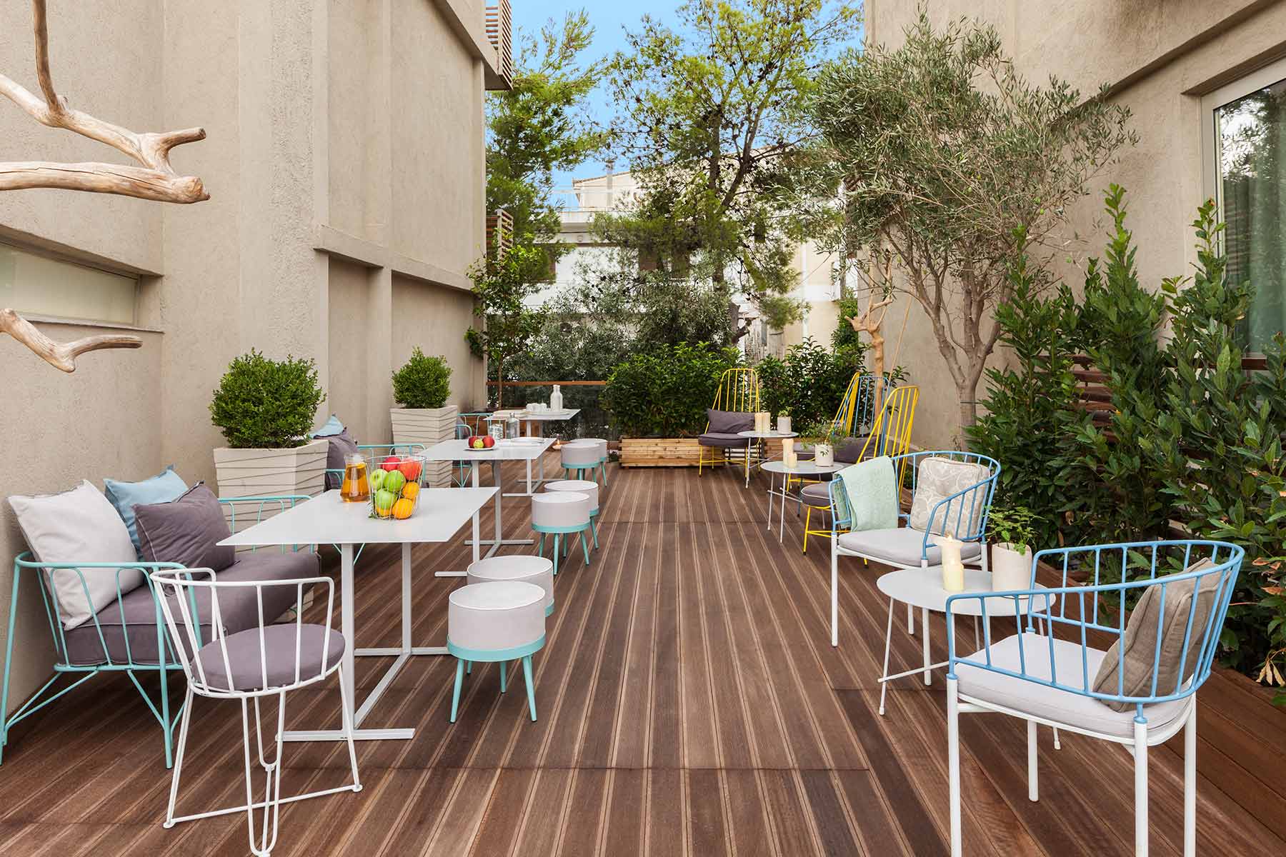 coco mat nafsika kifisia 027