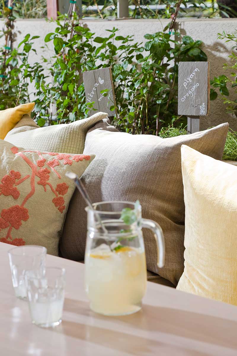 coco mat nafsika kifisia 08