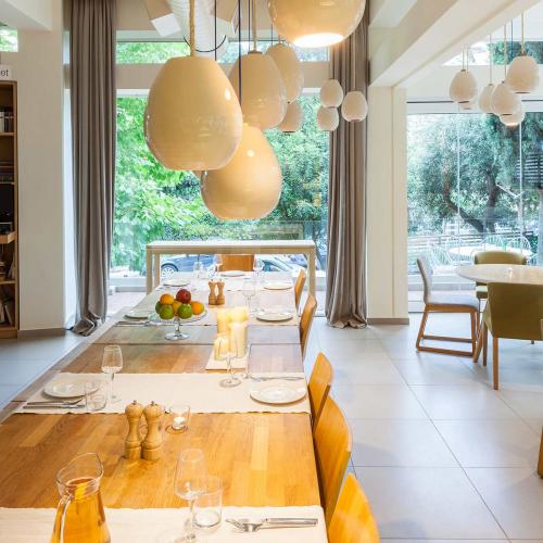 coco mat nafsika kifisia 016